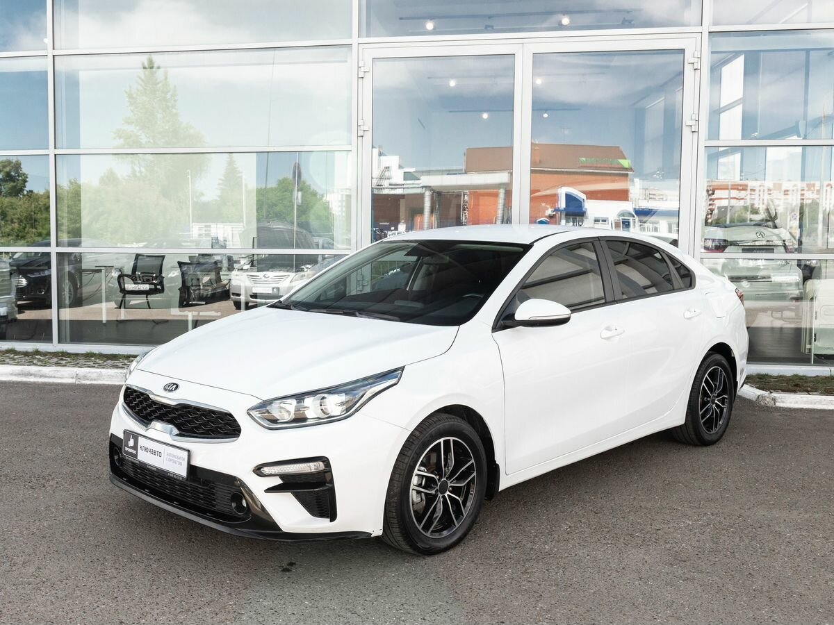 Киа церато 2019 года фото Купить б/у Kia Cerato IV 1.6 AT (128 л.с.) бензин автомат в Казани: белый Киа Це