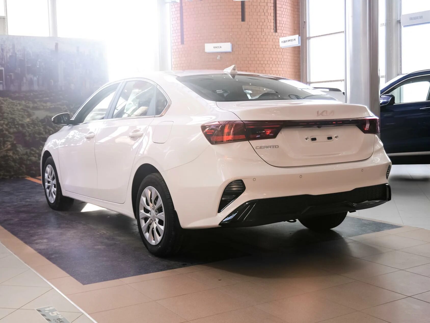 Киа церато 2024 фото Купить Kia Cerato 2024, новый Белый Кия Cerato по цене 1 914 900 рублей у официа