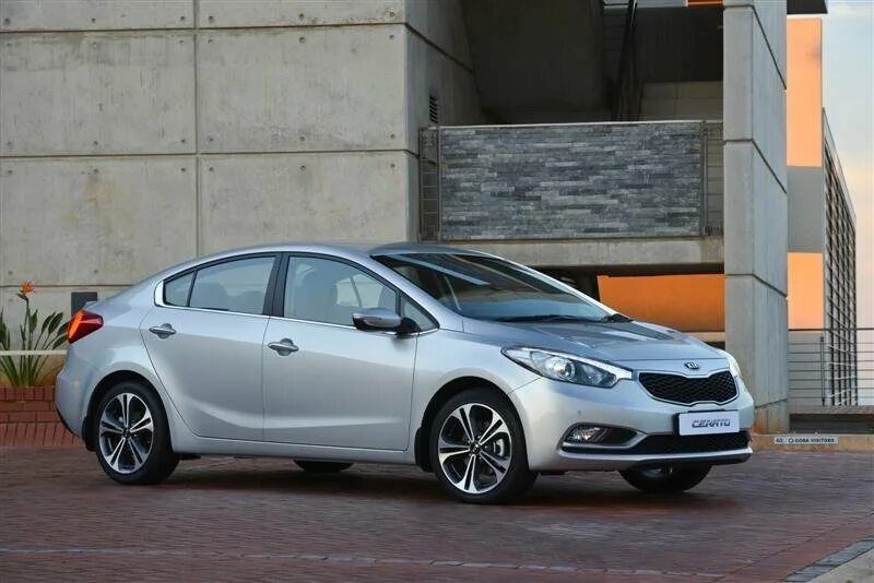 Киа церато 4 фото KIA Cerato третьего поколения. Надежный Кореец за "разумные деньги"??? АвтоПолис