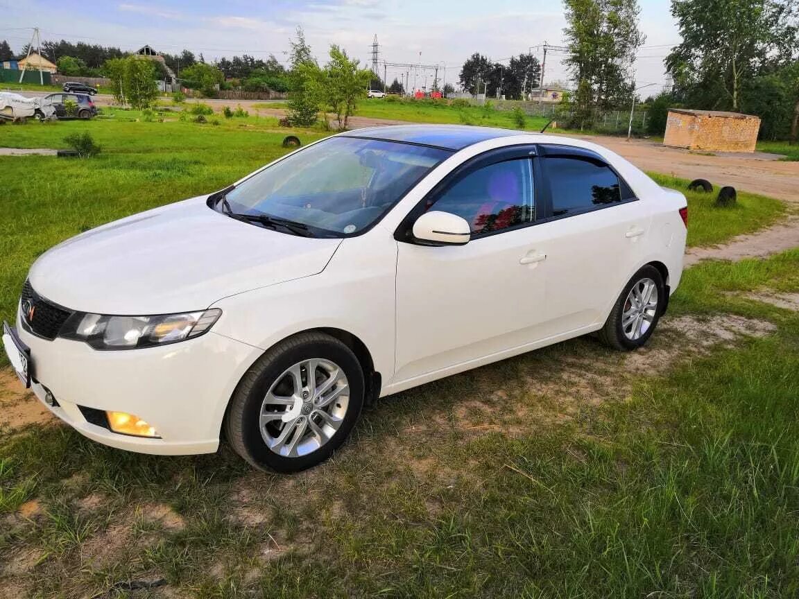 Киа церато белая фото Купить б/у Kia Cerato II 6-speed 1.6 AT (126 л.с.) бензин автомат в Дзержинске: 