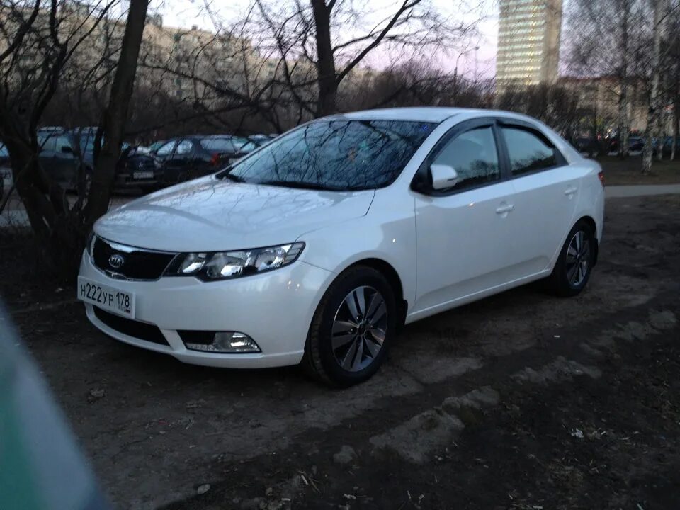 Киа церато белая фото Немного фоток - KIA Cerato (2G), 1,6 л, 2012 года фотография DRIVE2