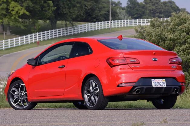 Киа трехдверная фото 2014 Kia Forte Koup SX 2dr Coupe Specs and Prices - Autoblog