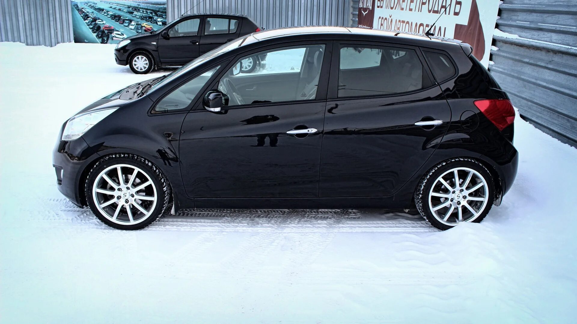 Киа венга тюнинг фото KIA Venga 1.6 бензиновый 2012 18+ на DRIVE2