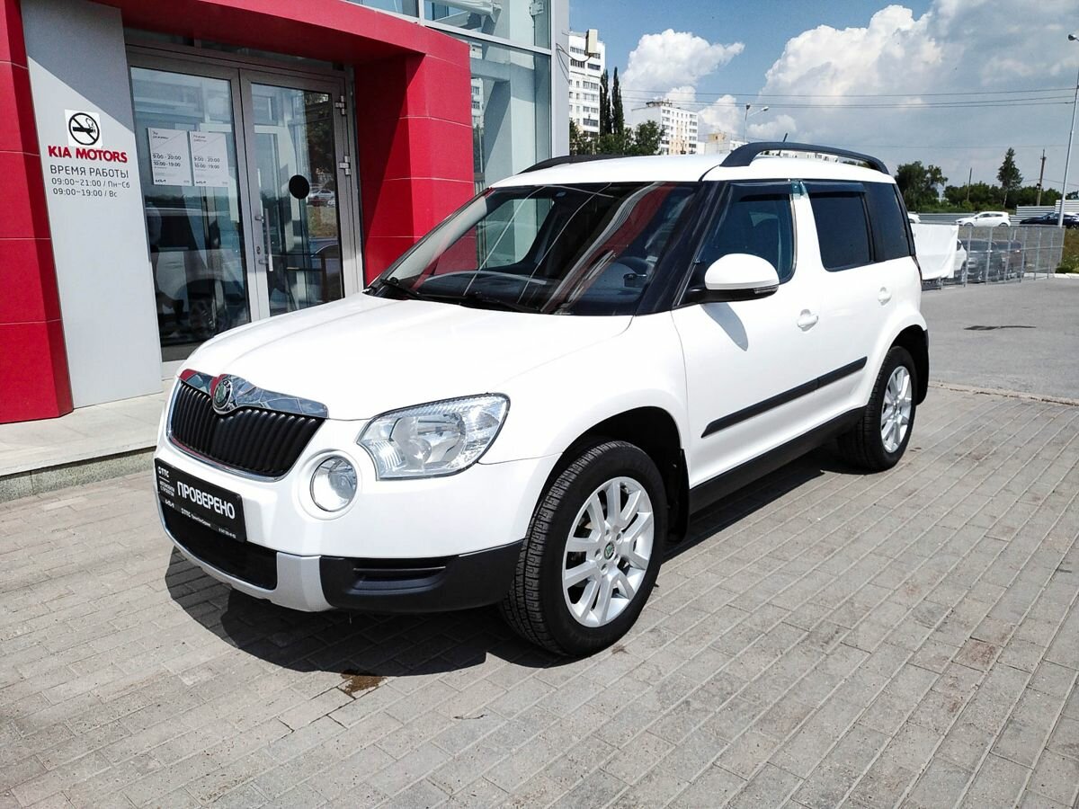 Киа йети фото Купить б/у Skoda Yeti I 1.2 AMT (105 л.с.) бензин робот в Уфе: белый Шкода Йети 