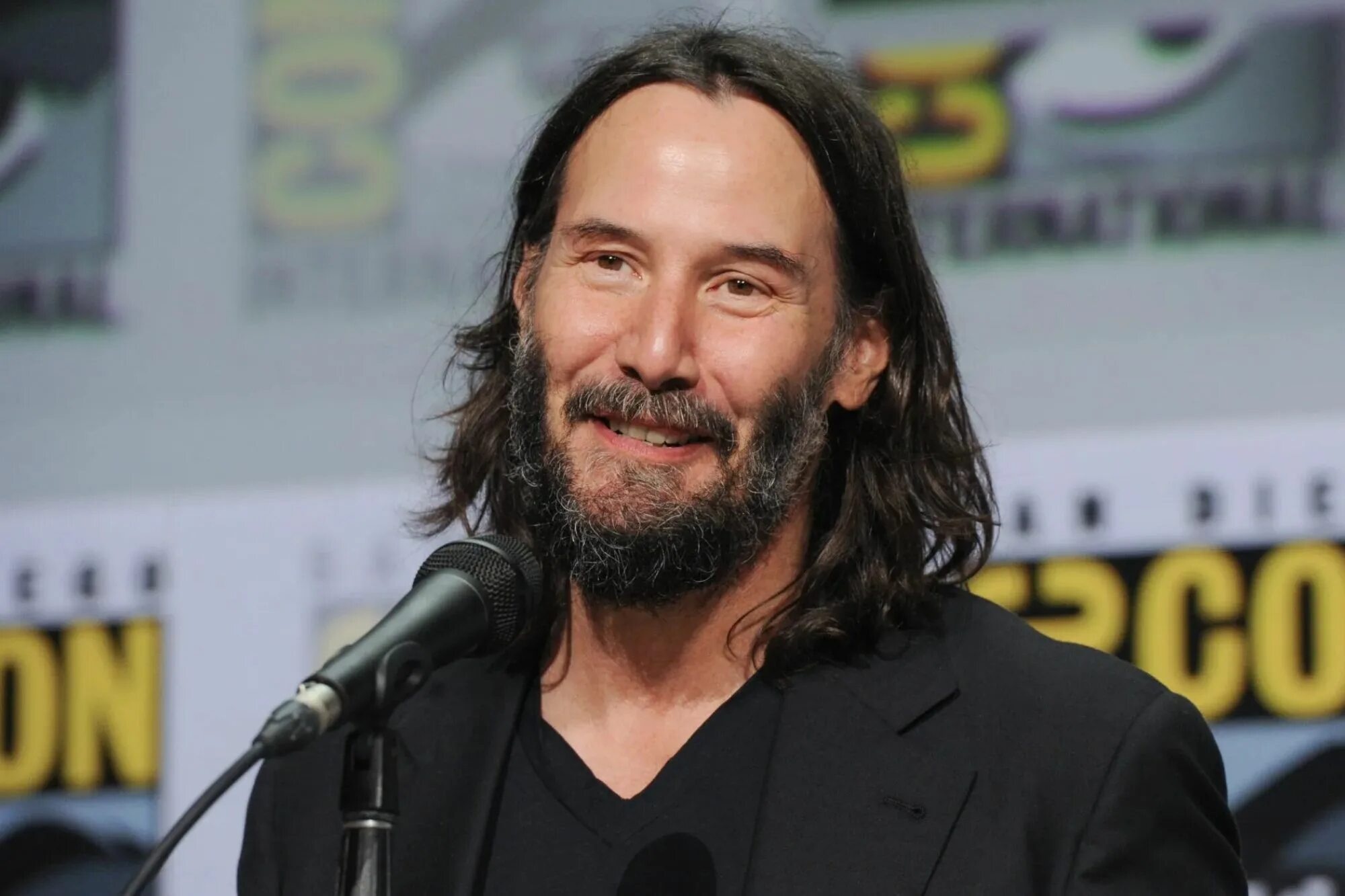 Киану ривз сейчас фото Keanu Reeves granted restraining order against 'stalker'