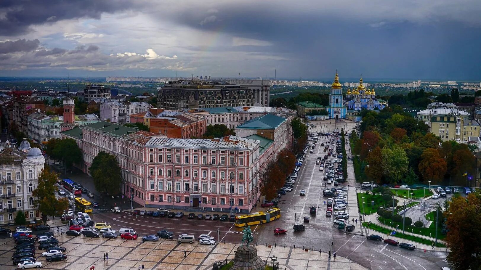 Киев фото города Дипмиссия ЕС возвращается в Киев из Польши ИА Красная Весна