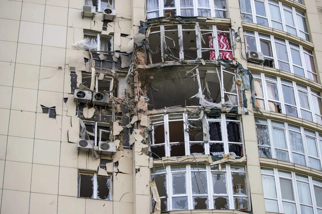 Киев сейчас фото Файл:Kyiv after Russian drone attack, 2023-05-08 (11).jpg - Википедия