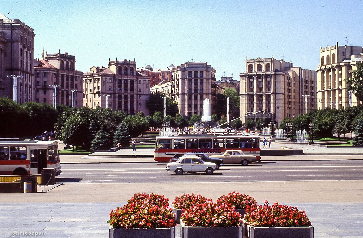 Киев ссср фото Гуляем по Украине 1989 года Пешком вокруг Земли! Дзен