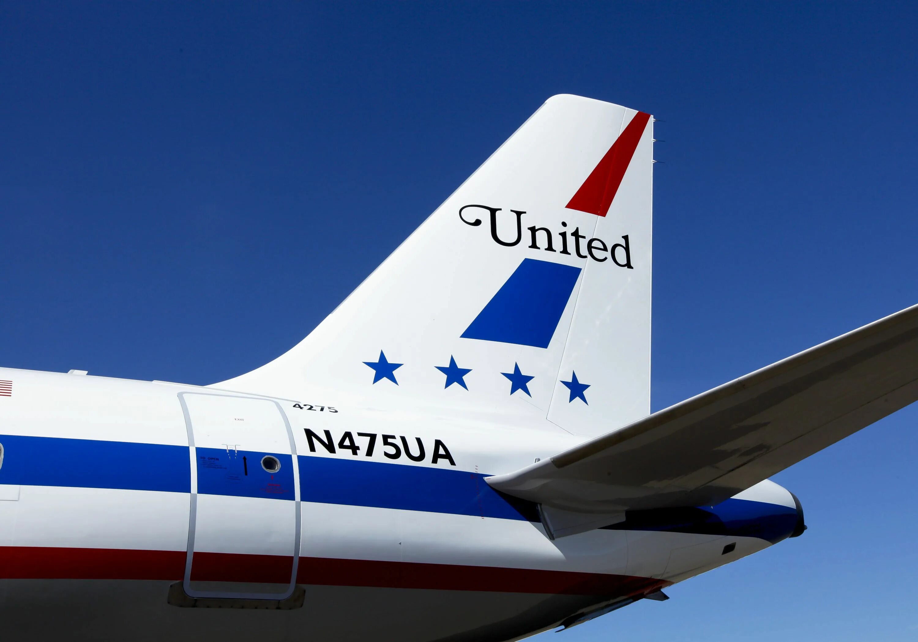 Киль самолета фото Retro Livery Archives - AirlineReporter United airlines, The unit, Vintage aircr