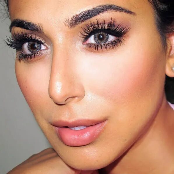 Ким кардашян ресницы наращивание фото A Guide to False Lashes from the Kardashians' Favorite Beauty Guru