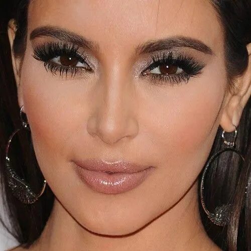 Ким кардашян ресницы наращивание фото kim-kardashian-makeup-8 #potenciador Kim kardashian makeup, Kardashian makeup, S