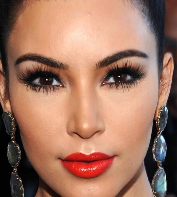 Ким кардашян ресницы наращивание фото Trucco splendido, Trucco kim kardashian, Suggerimenti per il trucco degli occhi