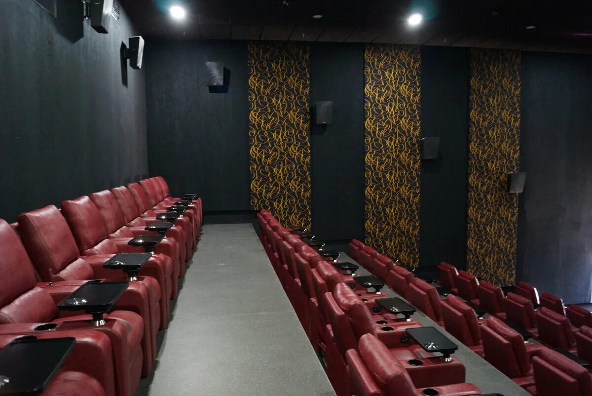 Киномакс ул сергеева 3 5 фото Киномакс - первый Dolby Atmos в сети. Инсталляции кинотеатров Дзен