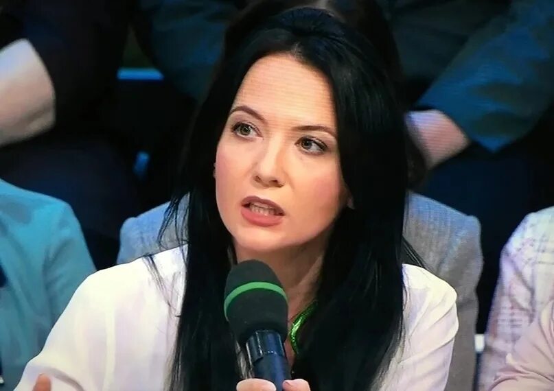 Кира львовна сазонова фото в купальнике Кира Сазонова ЗА ПРАВДУ Леонид Волков (признан иноагентом) намедни заявил, что Р