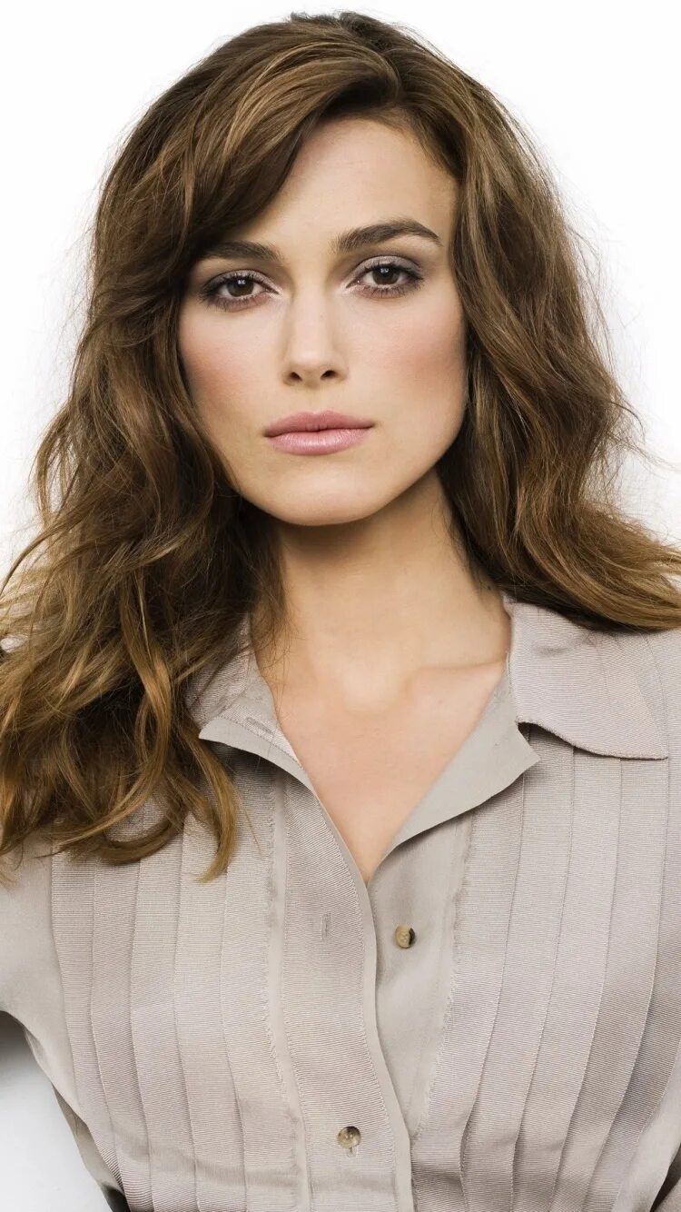 Кира найти фото Celebrity Keira Knightley, 750x1334 Phone HD Wallpaper