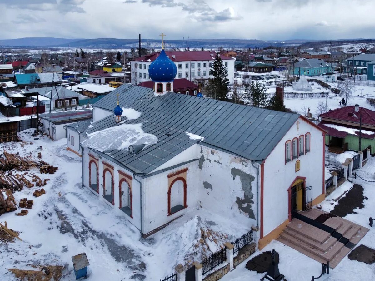 Киренск фото зданий Церковь Спаса Нерукотворного Образа, Киренск (Киренский район), фотография. общи