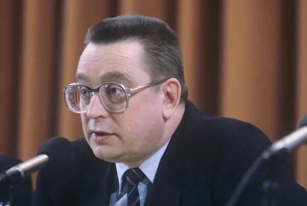 Кирилл сергеевич павлов автор песен фото Решение социальных проблем и реиндустриализация - первый этап Четвертой промышле