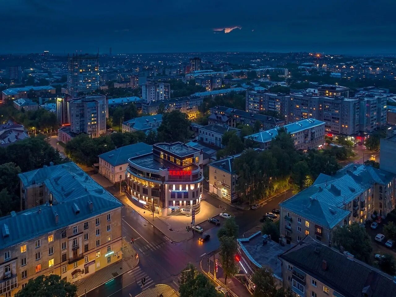 Киров фото центра города Киров с высоты птичьего полёта. Все улицы узнали? Автор: ... ТИПИЧНЫЙ КИРОВ Фото