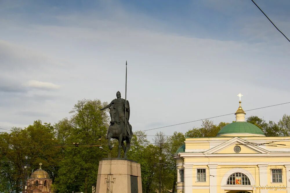 Киров площадь александра невского фото Площадь Александра Невского в Санкт-Петербурге