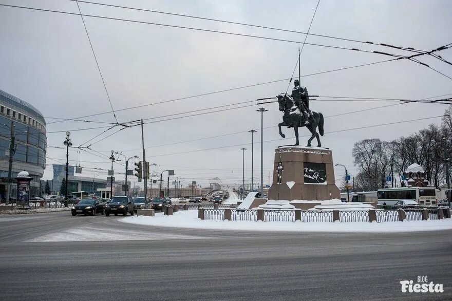 Киров площадь александра невского фото Интересный маршрут вокруг метро "Площадь Александра Невского" Blog Fiesta