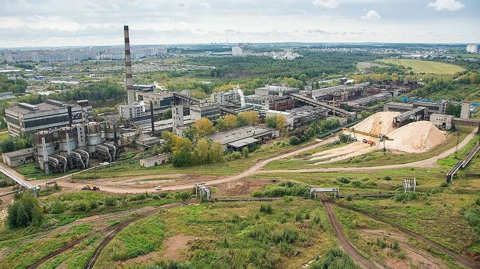 Киров завод фото Арбитражный суд наложил арест на имущество предприятий Кировского БХЗ за долги п