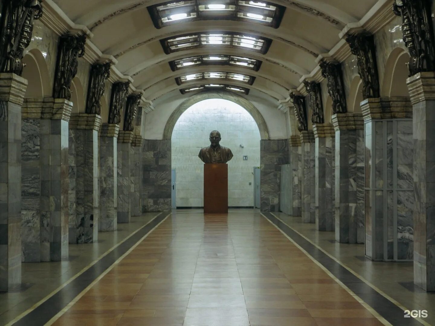 Кировский завод метро фото Картинки КИРОВСКОЕ МЕТРО САНКТ ПЕТЕРБУРГА