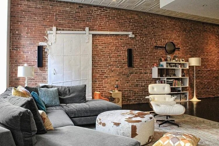 Кирпич дизайне интерьера Manhattan Home by Tamara H Design HomeAdore Living room new york, Interior, Inte
