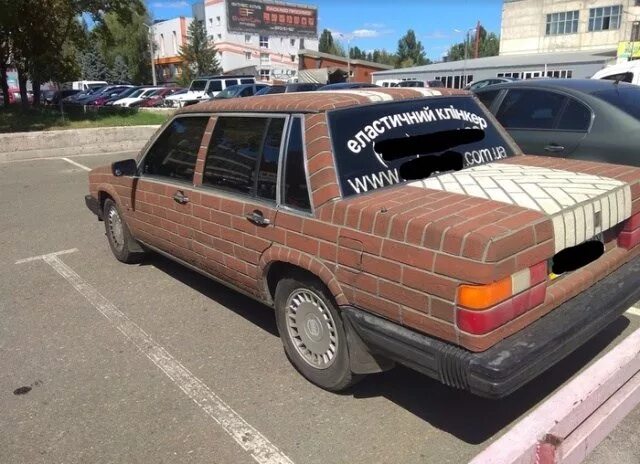 Кирпич на машине фото Как заработать с помощью авто? - Вся.РФ