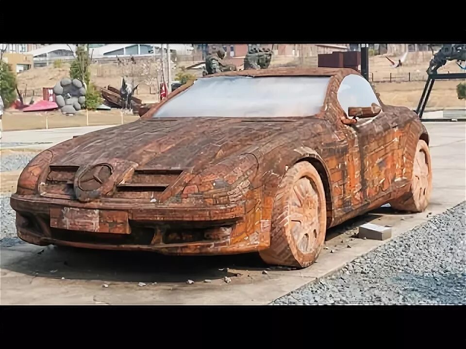Кирпич на машине фото Mercedes Benz SLK Made From Bricks In Shanghai, China - YouTube