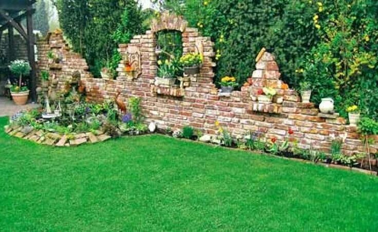 Кирпич в ландшафтном дизайне Sichtschutz im Garten: Die besten Ideen Garden borders, Garden design, Vegetable