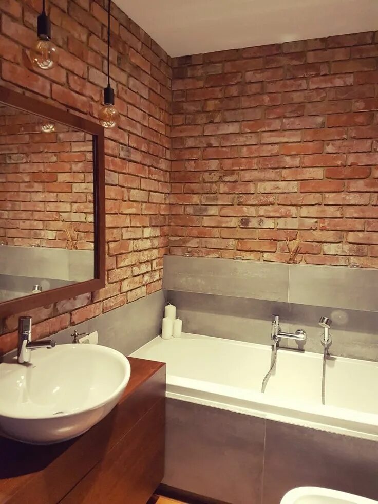 Кирпич в ванной фото Industrial bathroom with brick and gray tiles Bagno, Stile industriale, Arredame