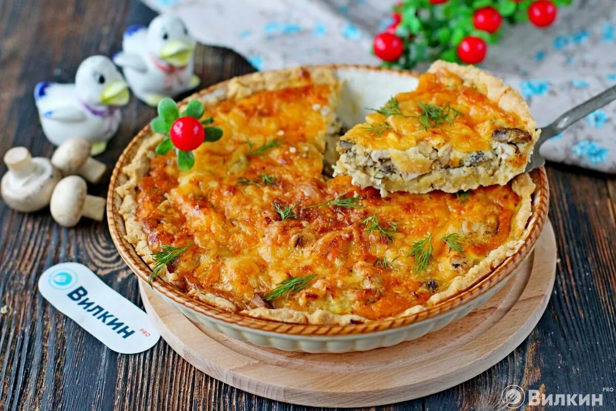 Киш с курицей фото Лоранский пирог с курицей и грибами - рецепт с фото пошагово