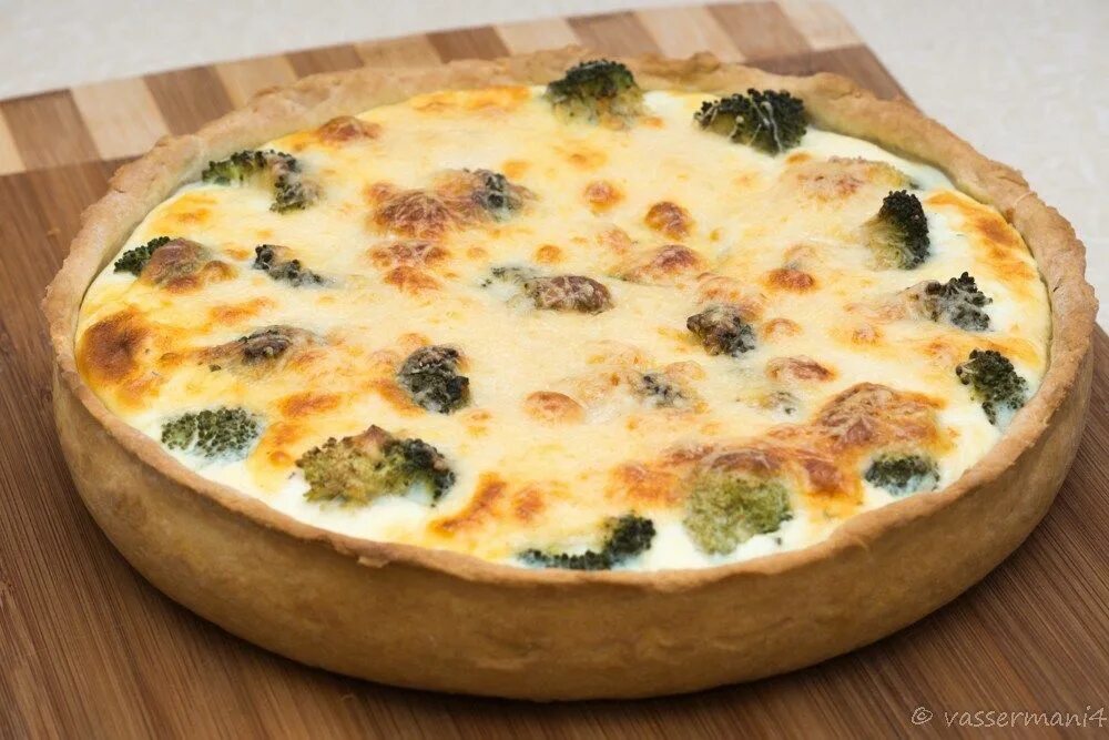 Киш с курицей фото Quiche s kuracím mäsom a brokolicou Еда, Домашний рецепт, Кулинария