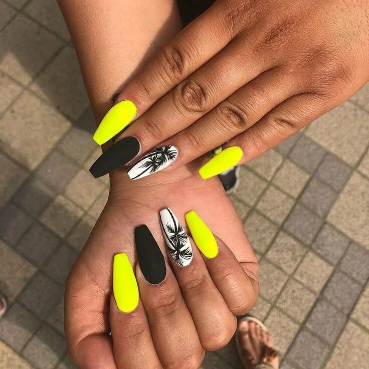 Кислотный маникюр миндаль #nails #nailart #instanailart #gelnails #acrylicnails #summernail #palmtree #cid