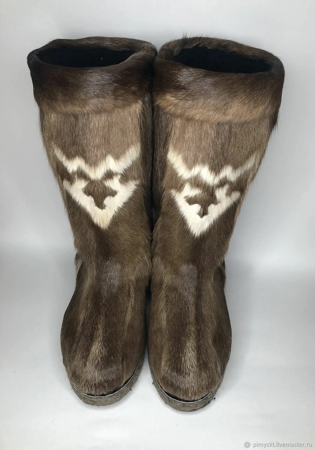 Кисы обувь фото Pimas from the reindeer camus - купить на Ярмарке Мастеров - LKQISCOM Fur boots,