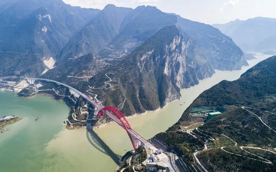 Китай через реку фото Government targets intrusions of Yangtze shorelines english.scio.gov.cn