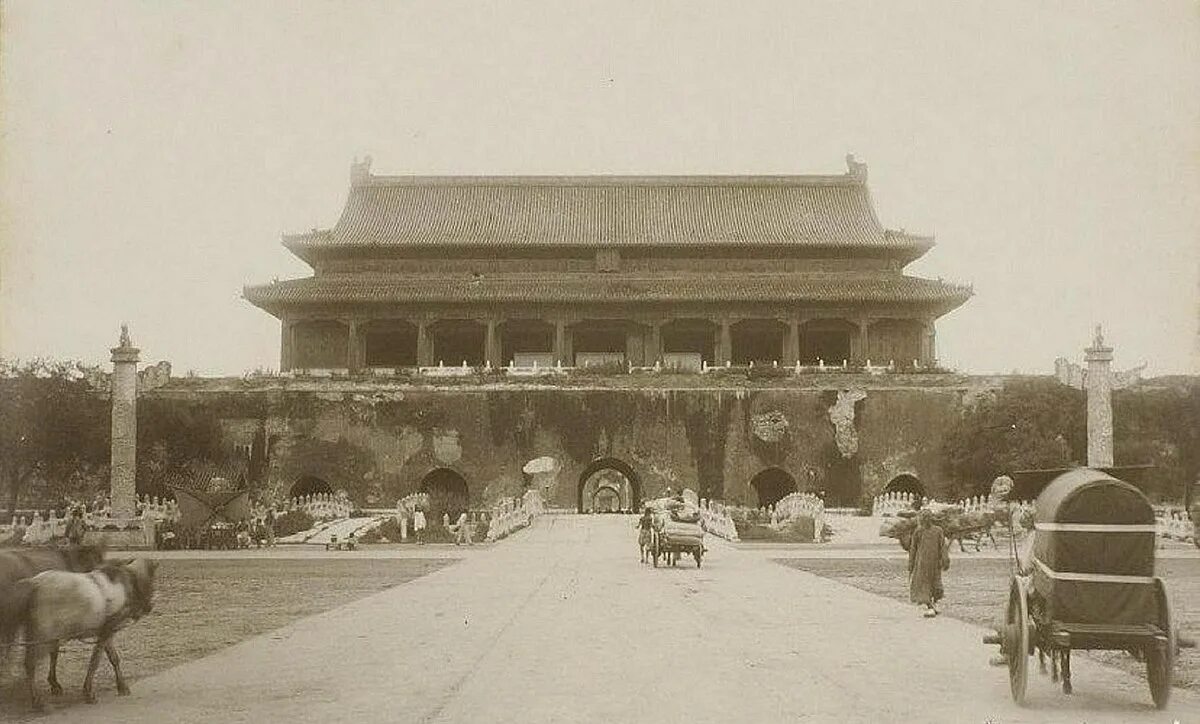 Китай город старые фото Файл:Tiananmen 1901.jpg - Википедия