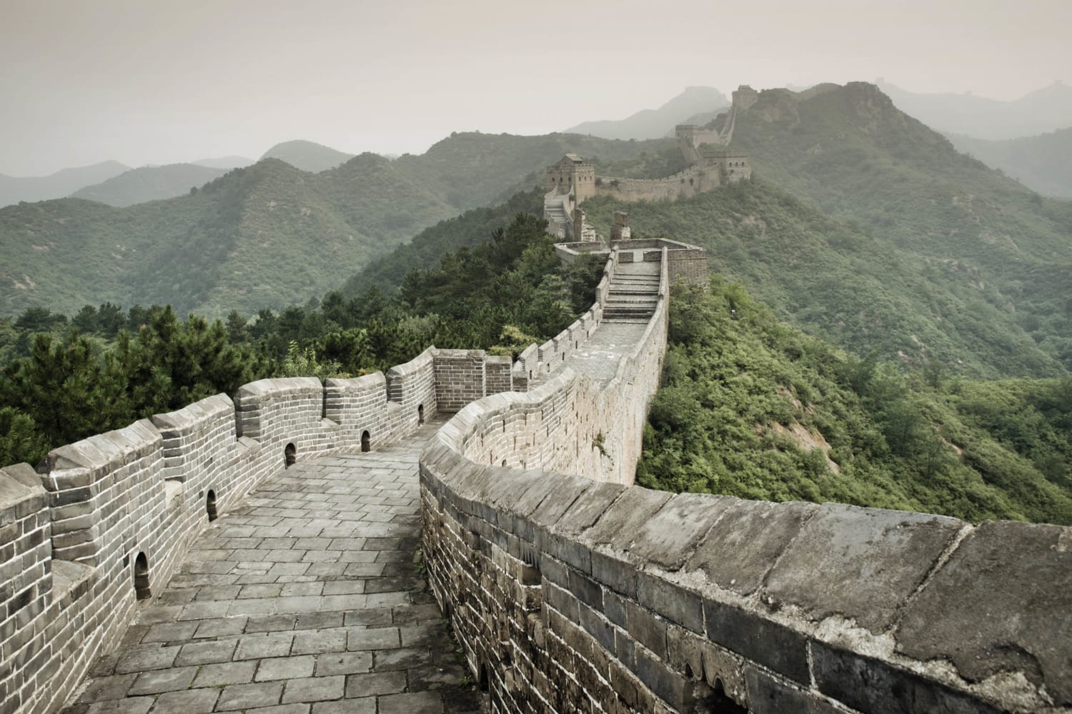 Китай стена фото Great Wall of China 'Severely' Damaged By Workers Looking For Shortcut