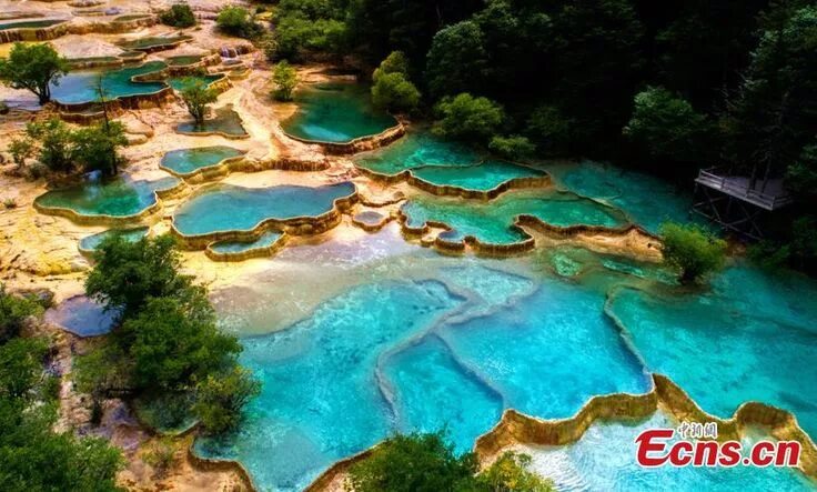 Китай заповедник желтый дракон фото и описание Amazing natural landscape in Huanglong scenic area; Yao Lan; ECNS