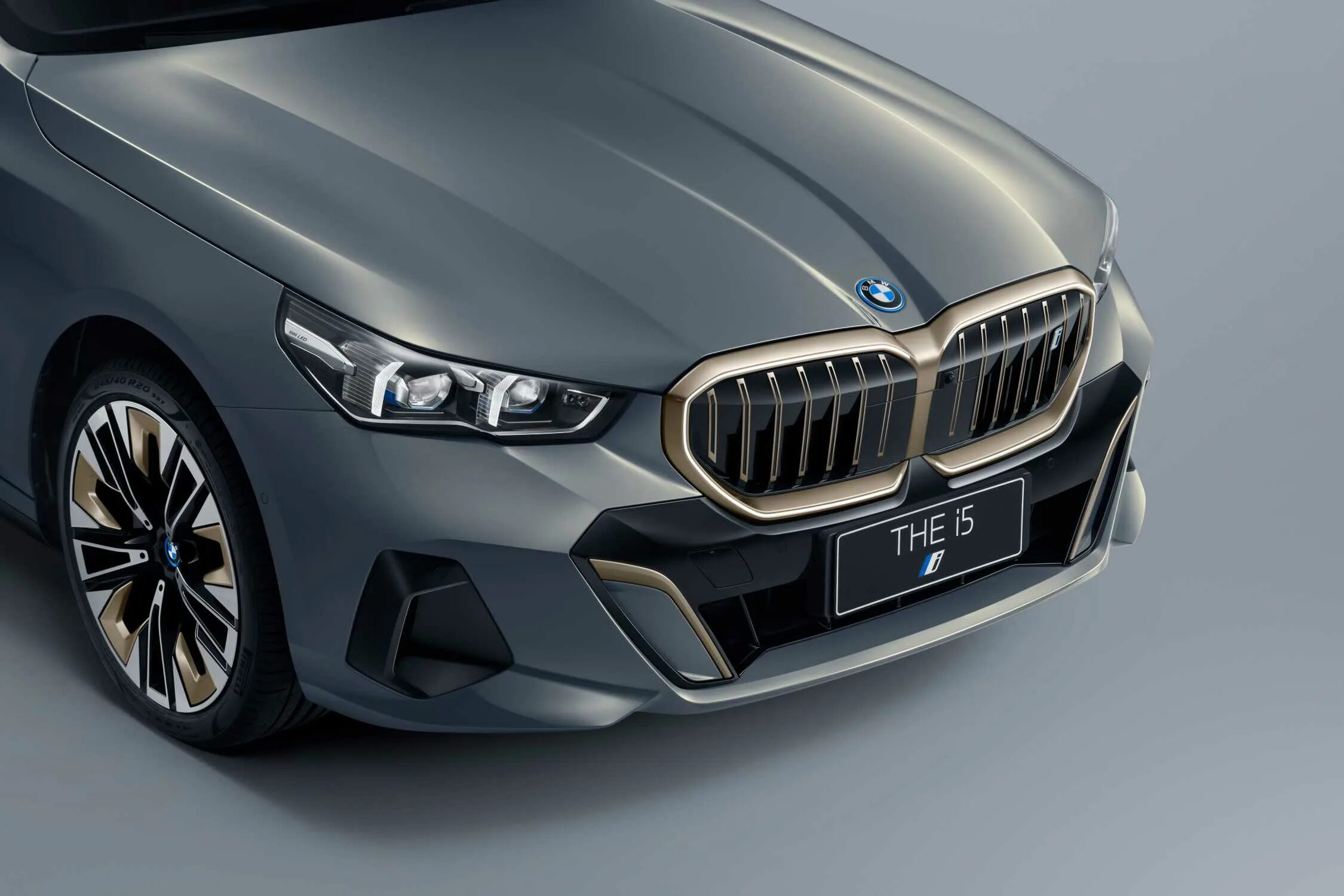 Китайская бмв фото The new BMW i5 - exclusively from China for China (08/2023).