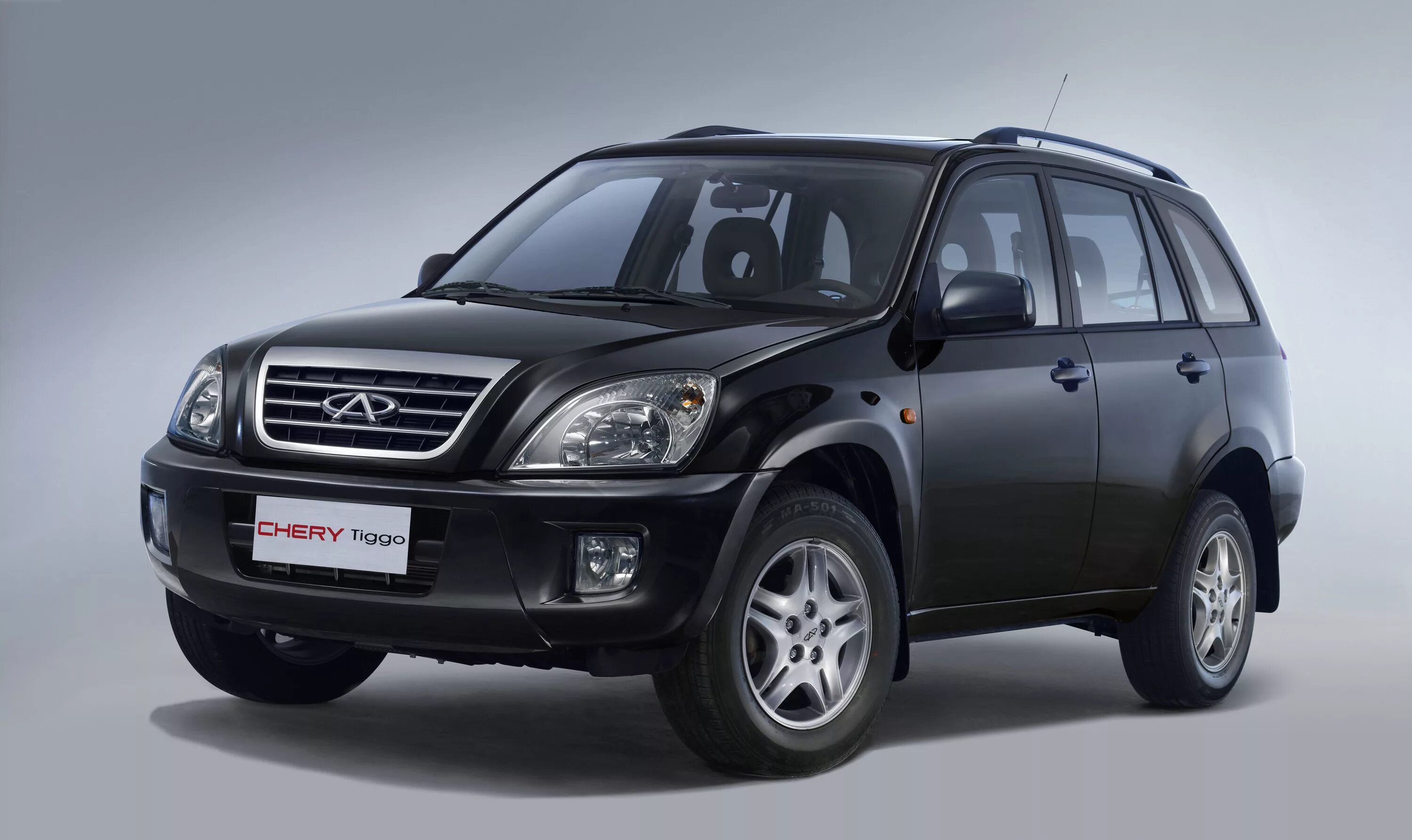 Китайские авто в россии фото цена Шины и диски для Chery Tiggo 2009 1.8L, размер колёс на Чери Тигго 1.8L
