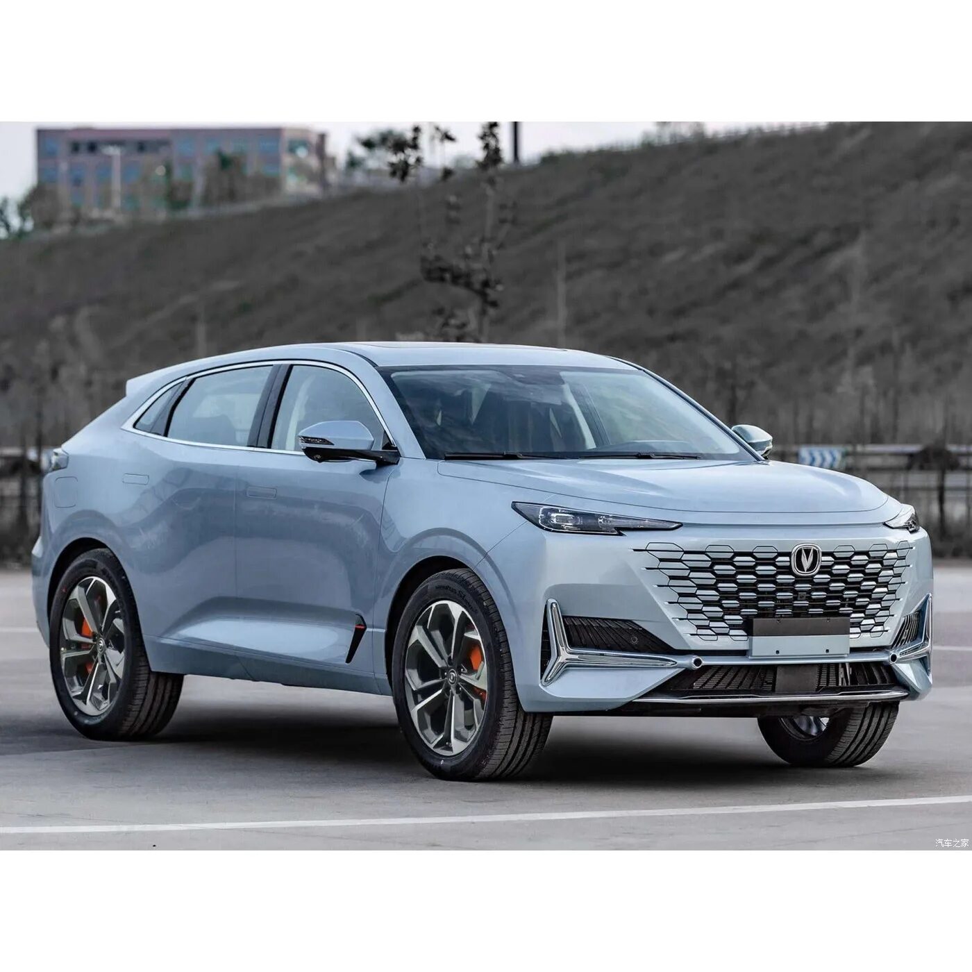 Китайские авто в россии фото цена Chang-an 1.5t Uni-K гибридный автомобиль IDD Новый энергетический электромобиль 