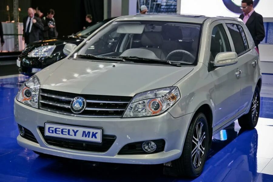 Китайские автомобили geely фото Geely MK 2008 года выпуска. Фото 3. VERcity