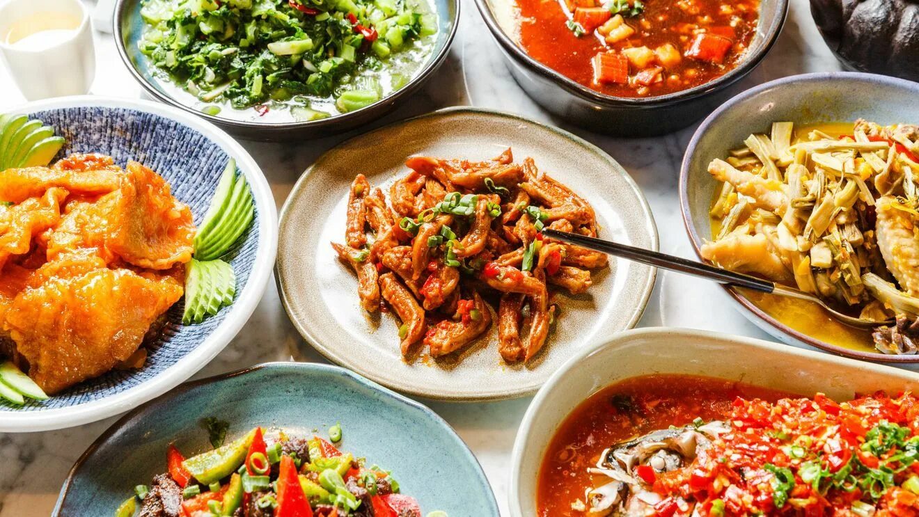 Китайские блюда фото Risk-Taking Chinese Fare Takes Diners on a Flavor-Loaded Trip on the Upper West 