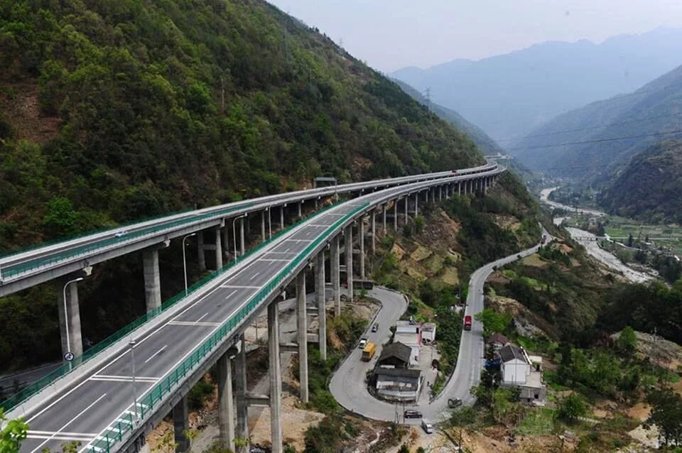 Китайские дороги фото Beijing-Kunming Expressway República popular china, Turismo, Republica popular