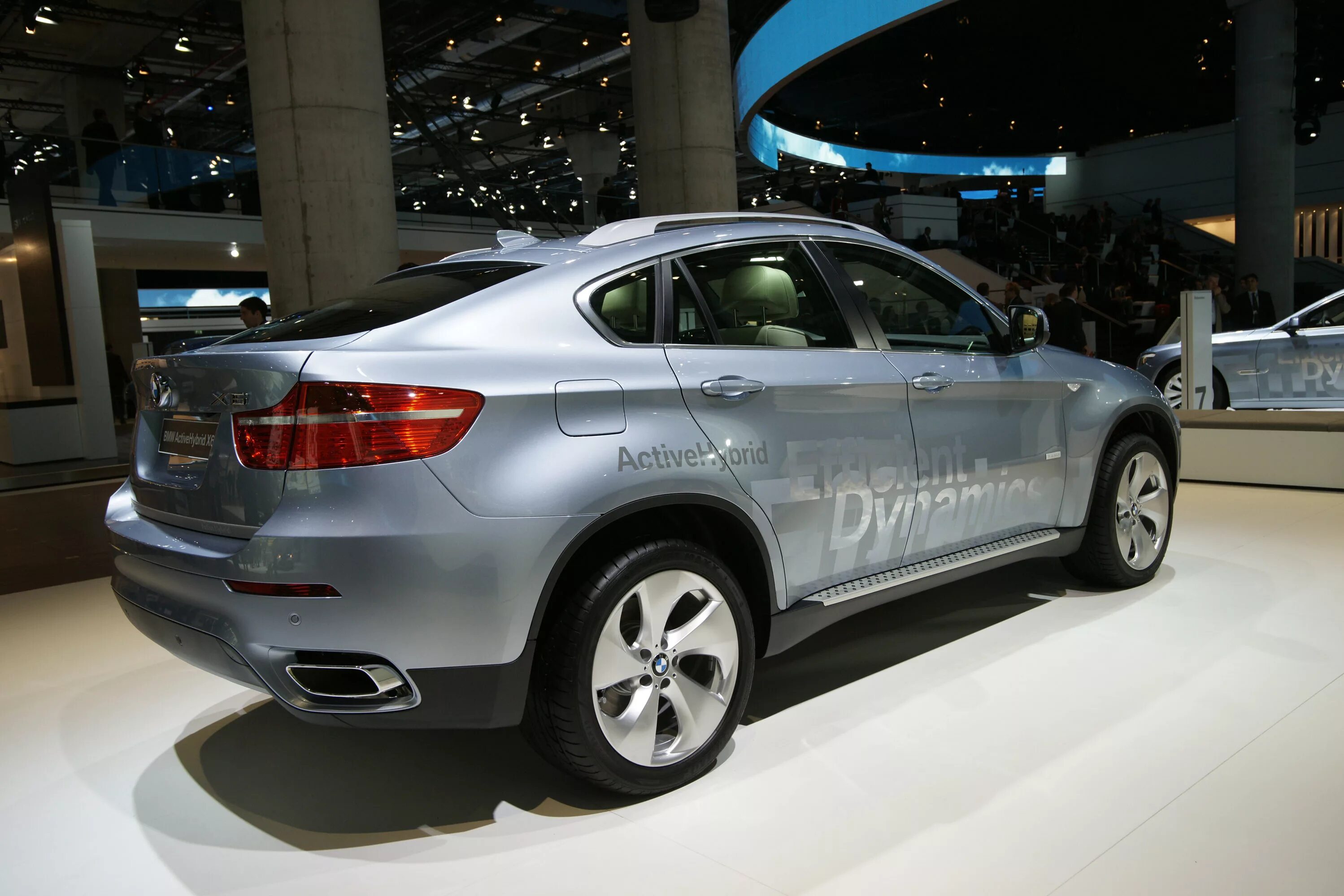 Китайский бмв х6 фото BMW X6 EfficientDynamics Frankfurt (2011) - pictures & information