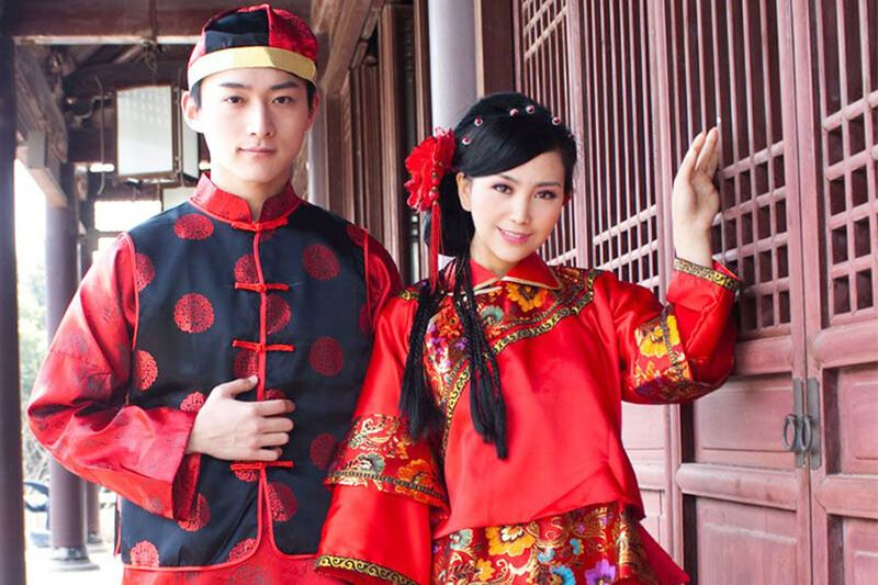 Китайский народный костюм фото и описание Chinese Traditional Costumes - China Local Tours Chinese traditional costume, Tr