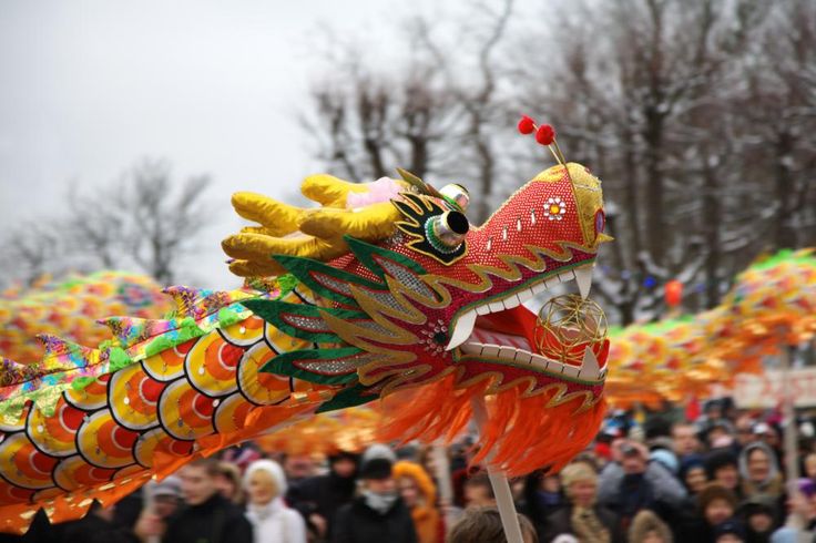 Китайский змей фото China Tours - Experience Chinese New Year on this festival tour Chinese theme pa