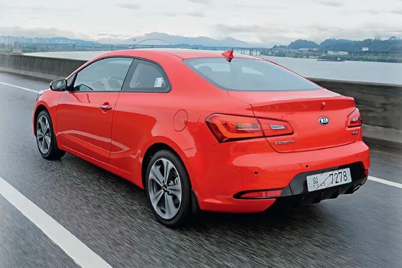 Кия купе фото Kia Cerato Koup - раздвоение личности - Русь на DRIVE2