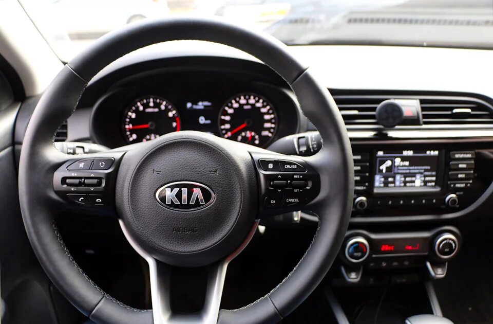 Кия рио панель фото Штатный круиз-контроль с функцией ограничения скорости - KIA Rio (4G), 1,6 л, 20